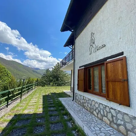 Pensjonat L'orsa Villalago